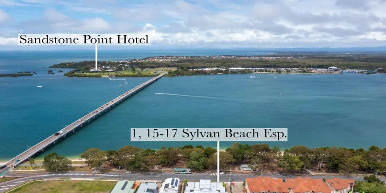 Keith'S On Sylvan Beach, 1 Of The 3 Most Popular Units On Bribie Bellara Apartment