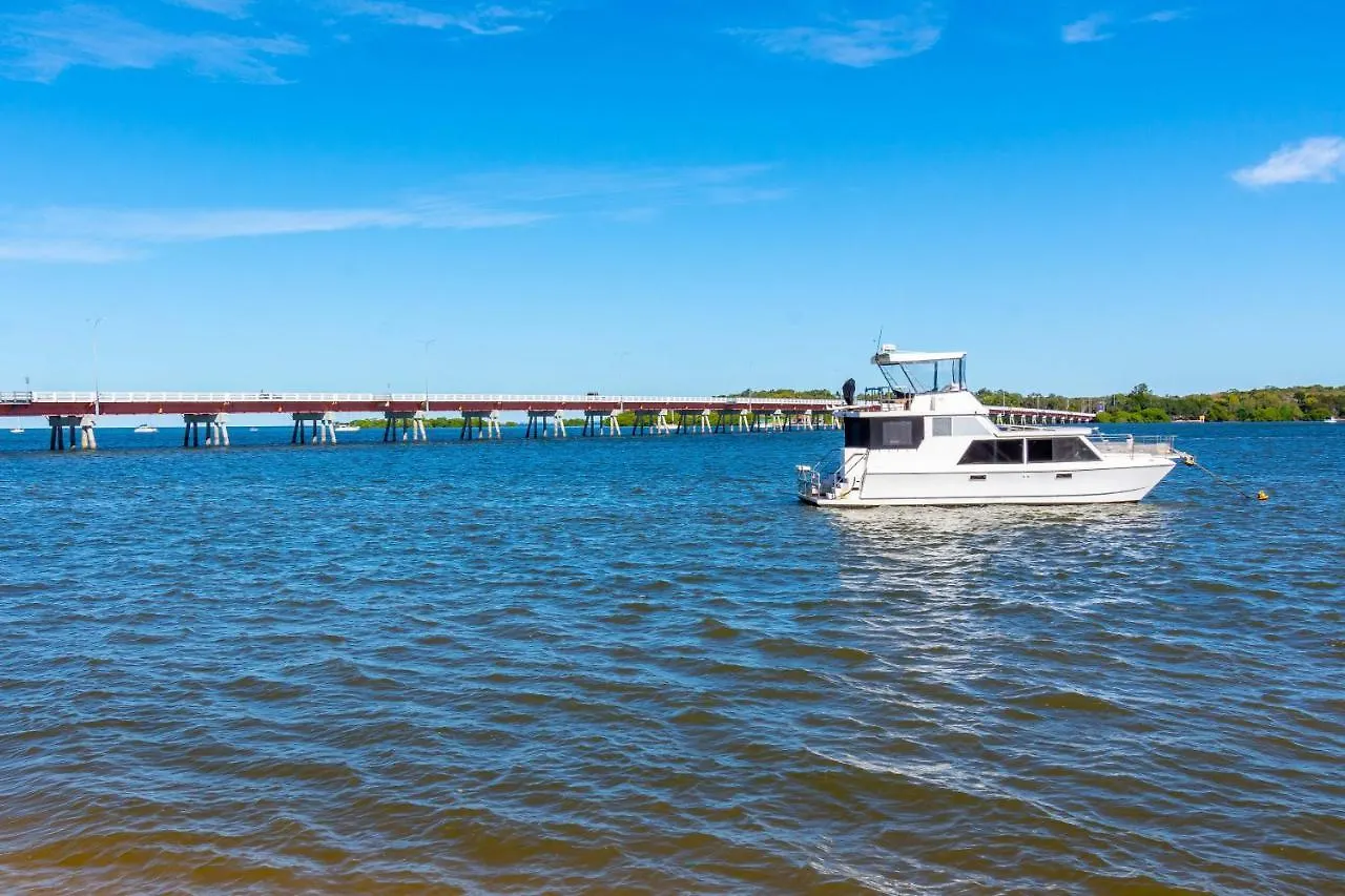 Keith'S On Sylvan Beach, 1 Of The 3 Most Popular Units On Bribie Bellara